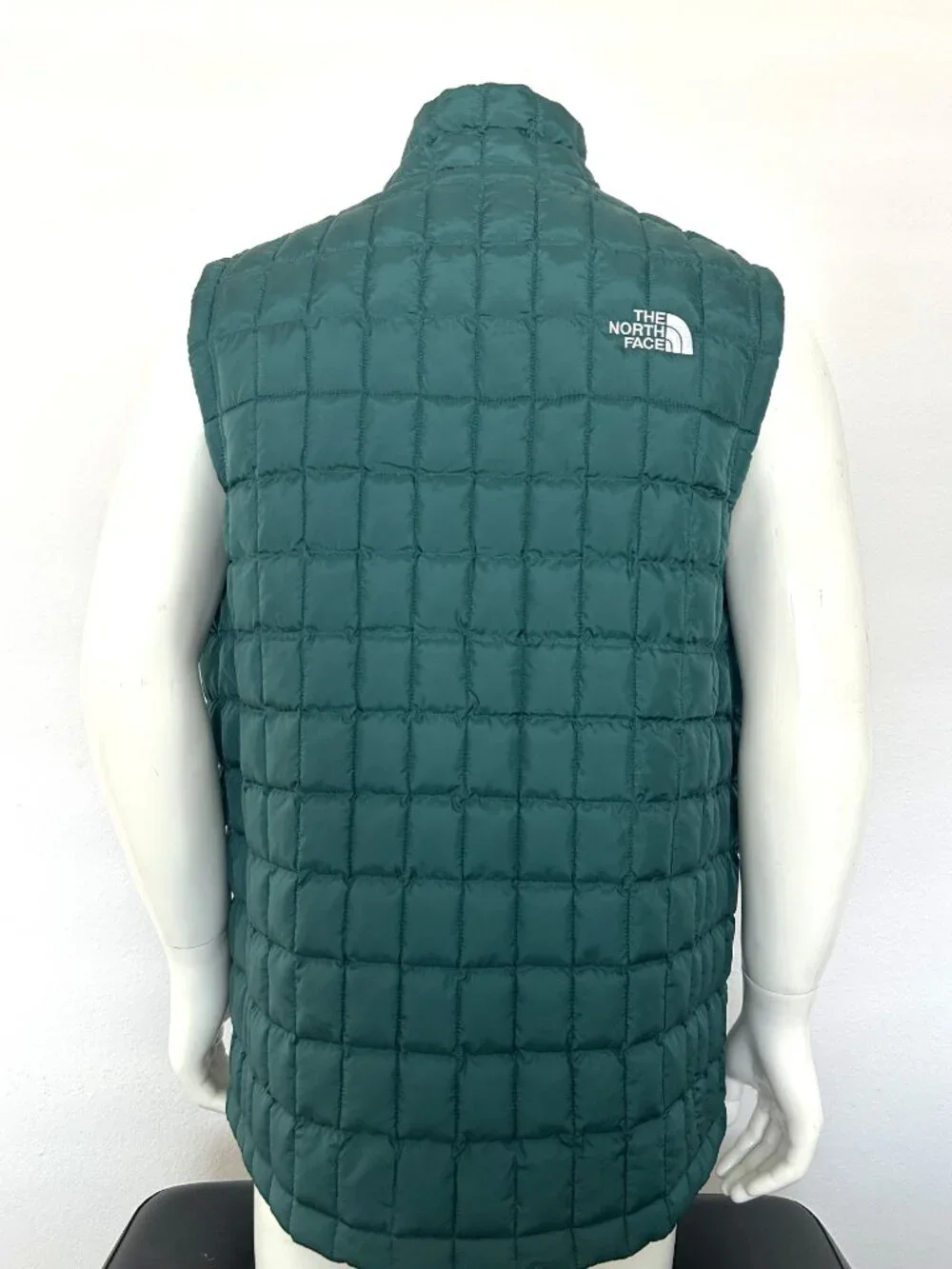 THE NORTH FACE MEN'S THERMOBALL INSULATED VEST DEEP NORI size XL, XXL